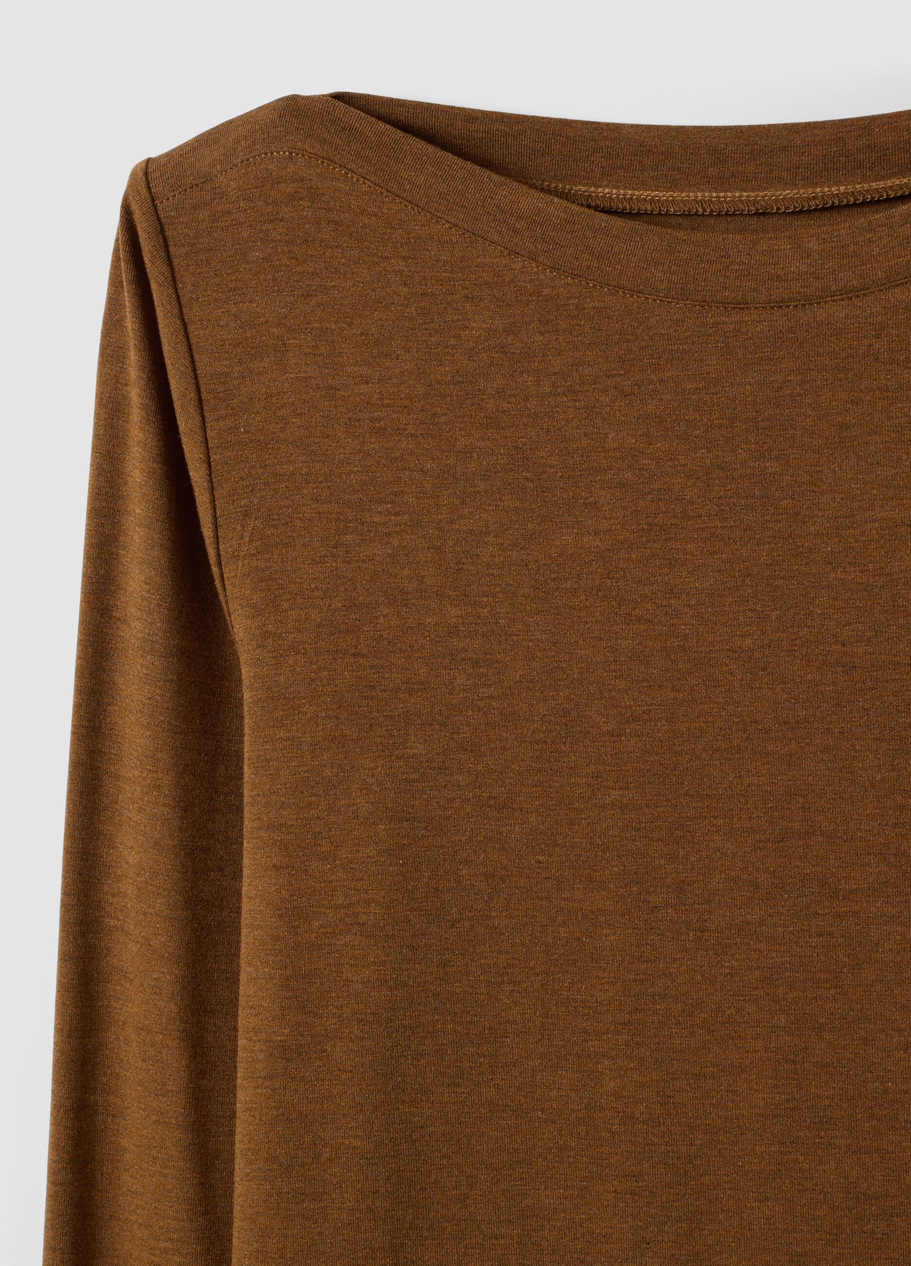 T-shirt marrone in viscosa elasticizzata slim fit
