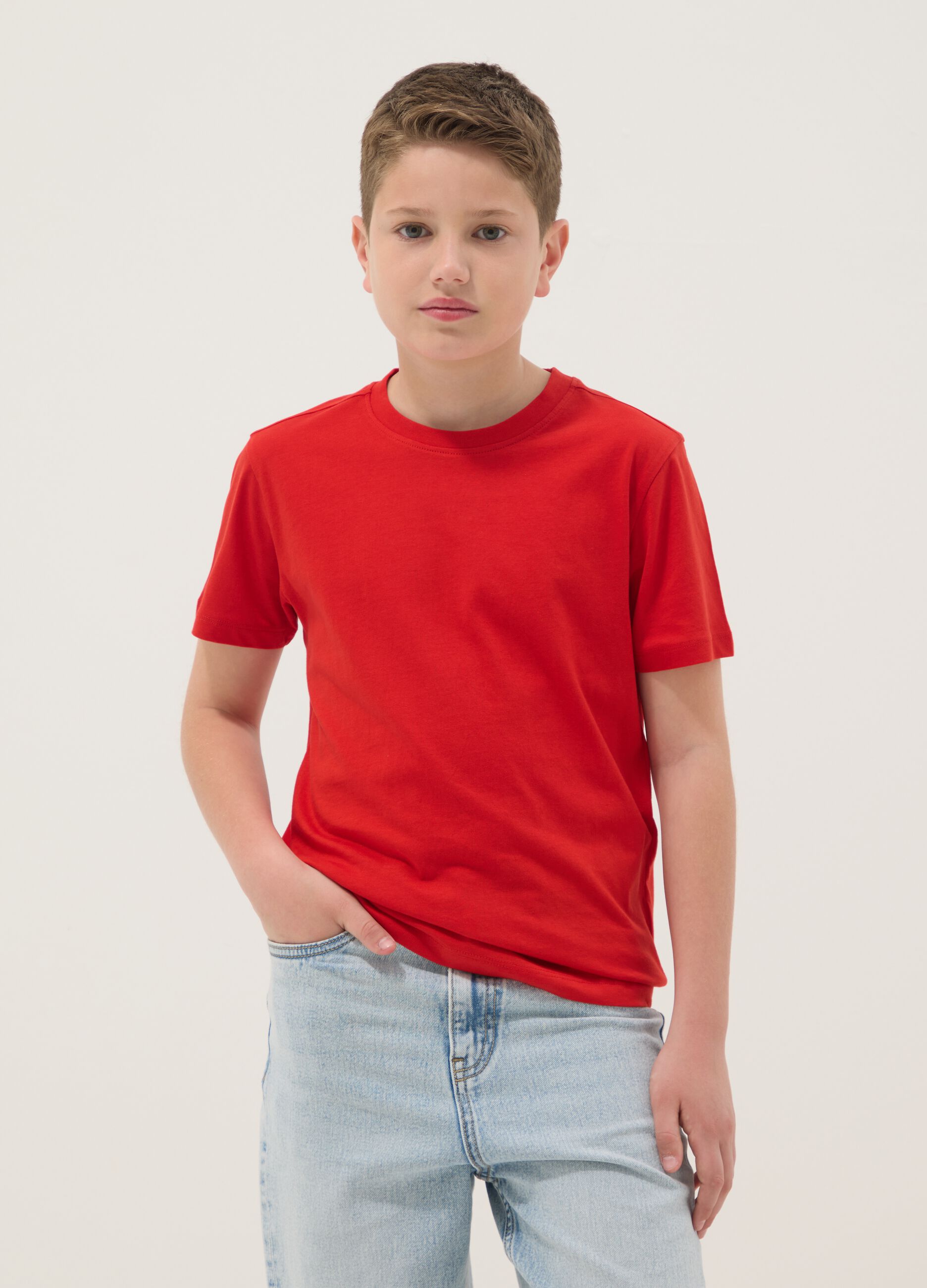 Boys&rsquo; red pure cotton T-shirt, regular fit