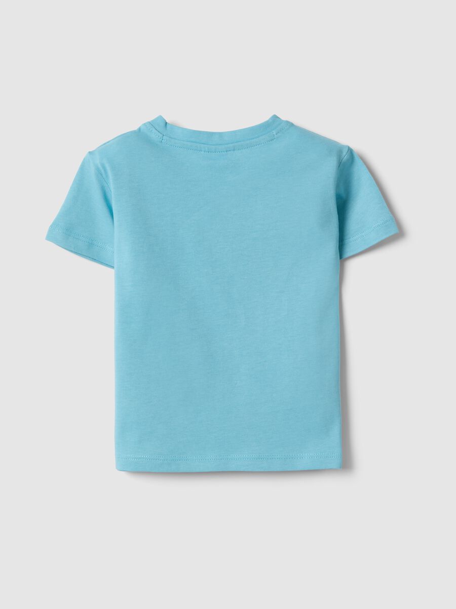 Himmelblaue Jungen-T-Shirt aus reiner Baumwolle mit reitendem Tiger, Regular Fit_1