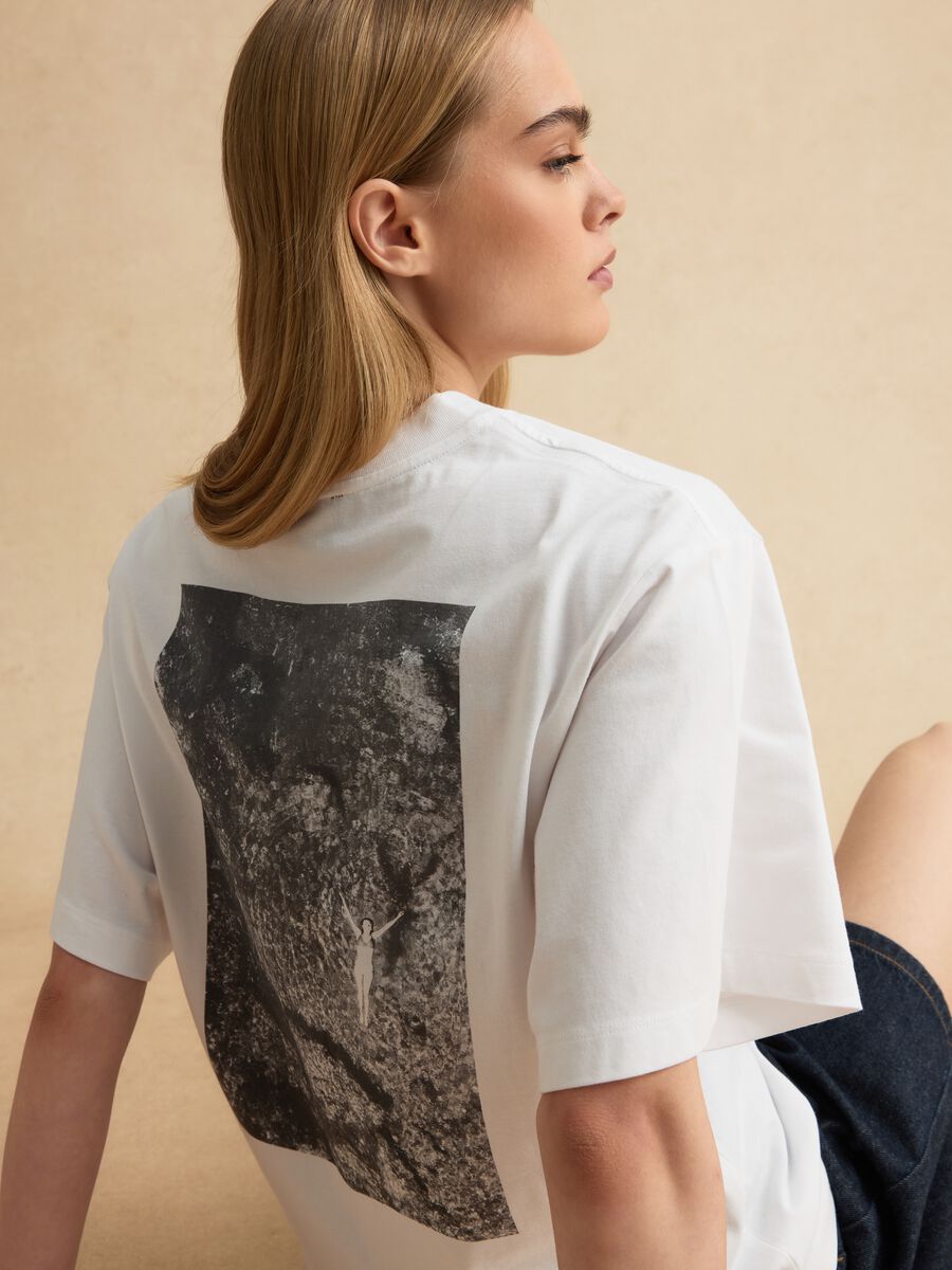 Wei&szlig;es Kurzarm-T-Shirt aus reiner Baumwolle_0
