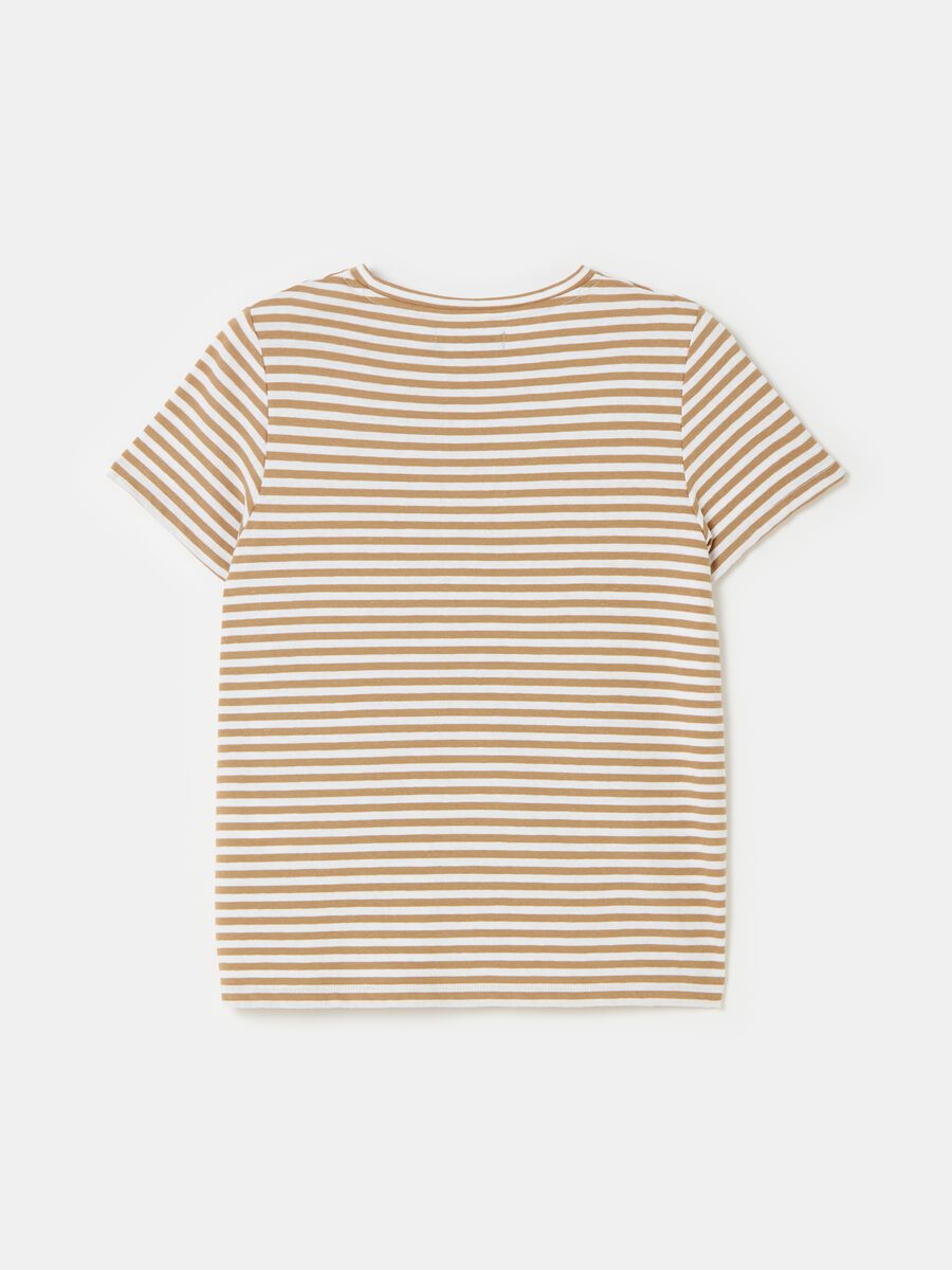 Contemporary striped T-shirt_4