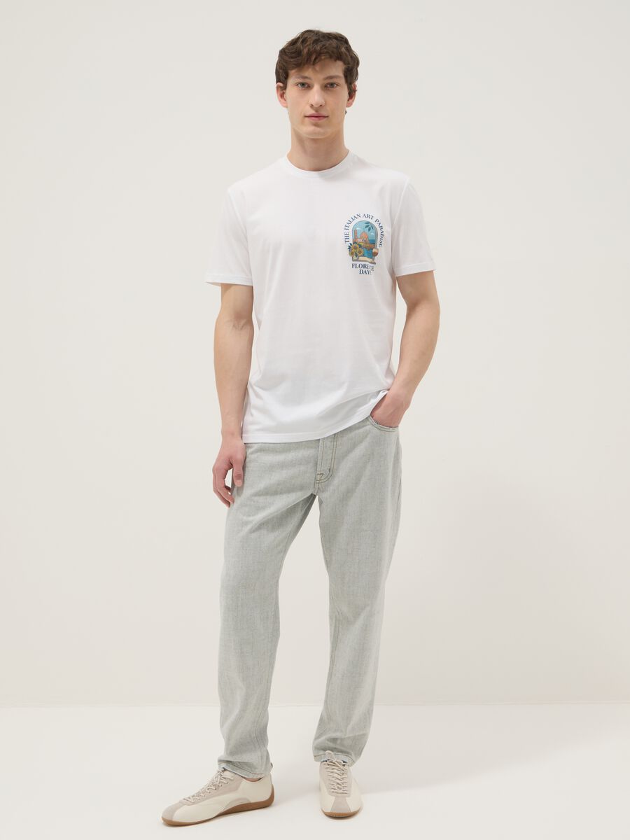Wei&szlig;es T-Shirt aus reiner Baumwolle mit Print, Regular Fit_1