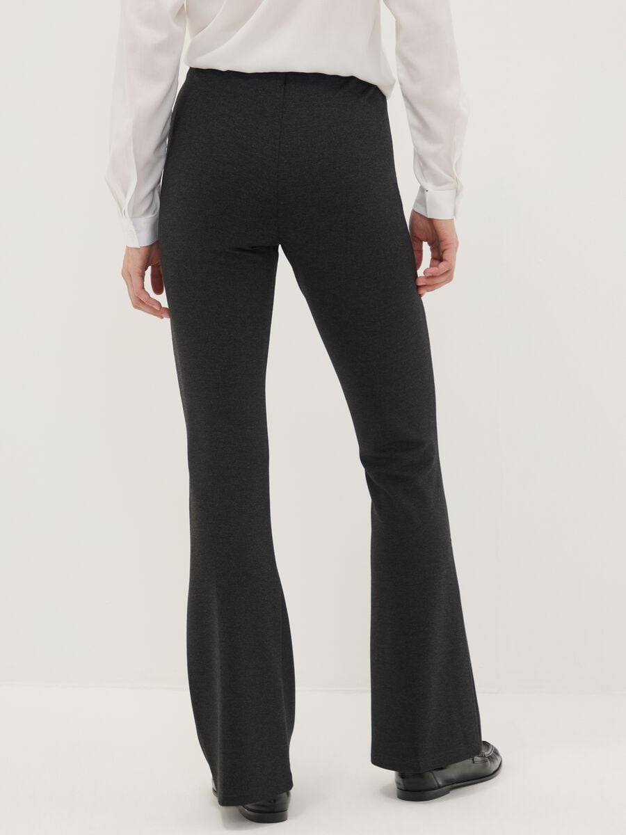 Leggings grigi flare fit in punto Milano di viscosa elasticizzata_2