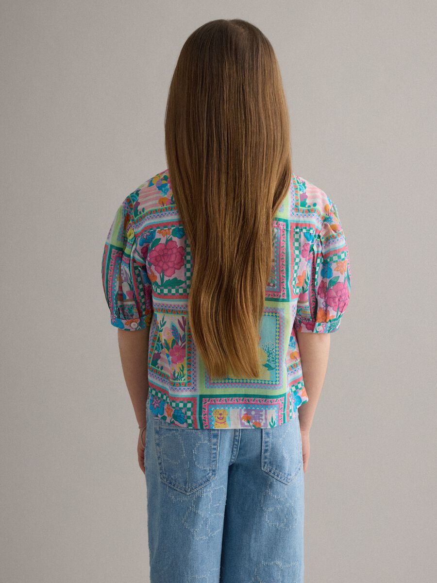 Girl's multicolour pure cotton shirt with floral pattern_1