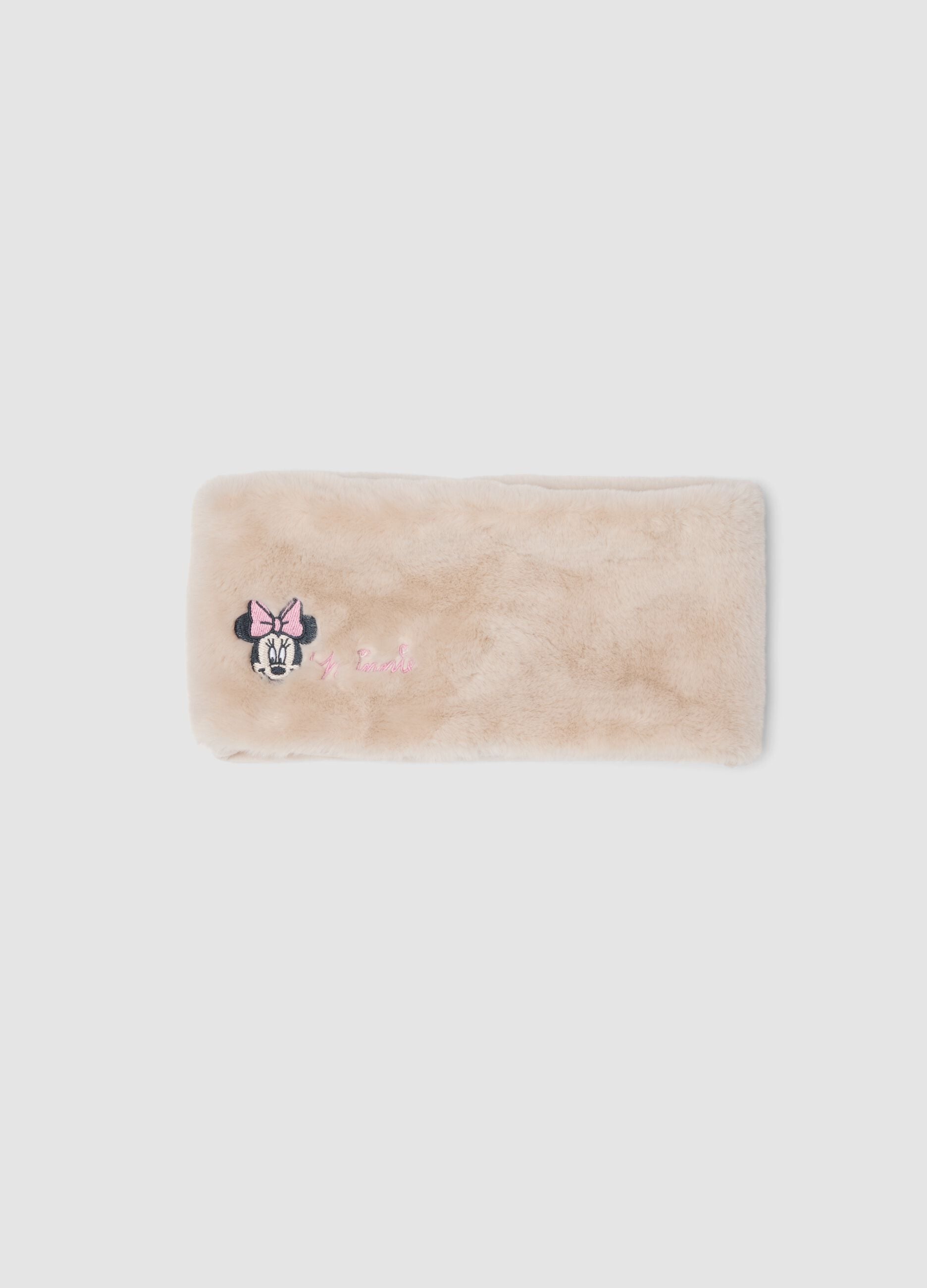 Cachecol branco com bordado da Minnie