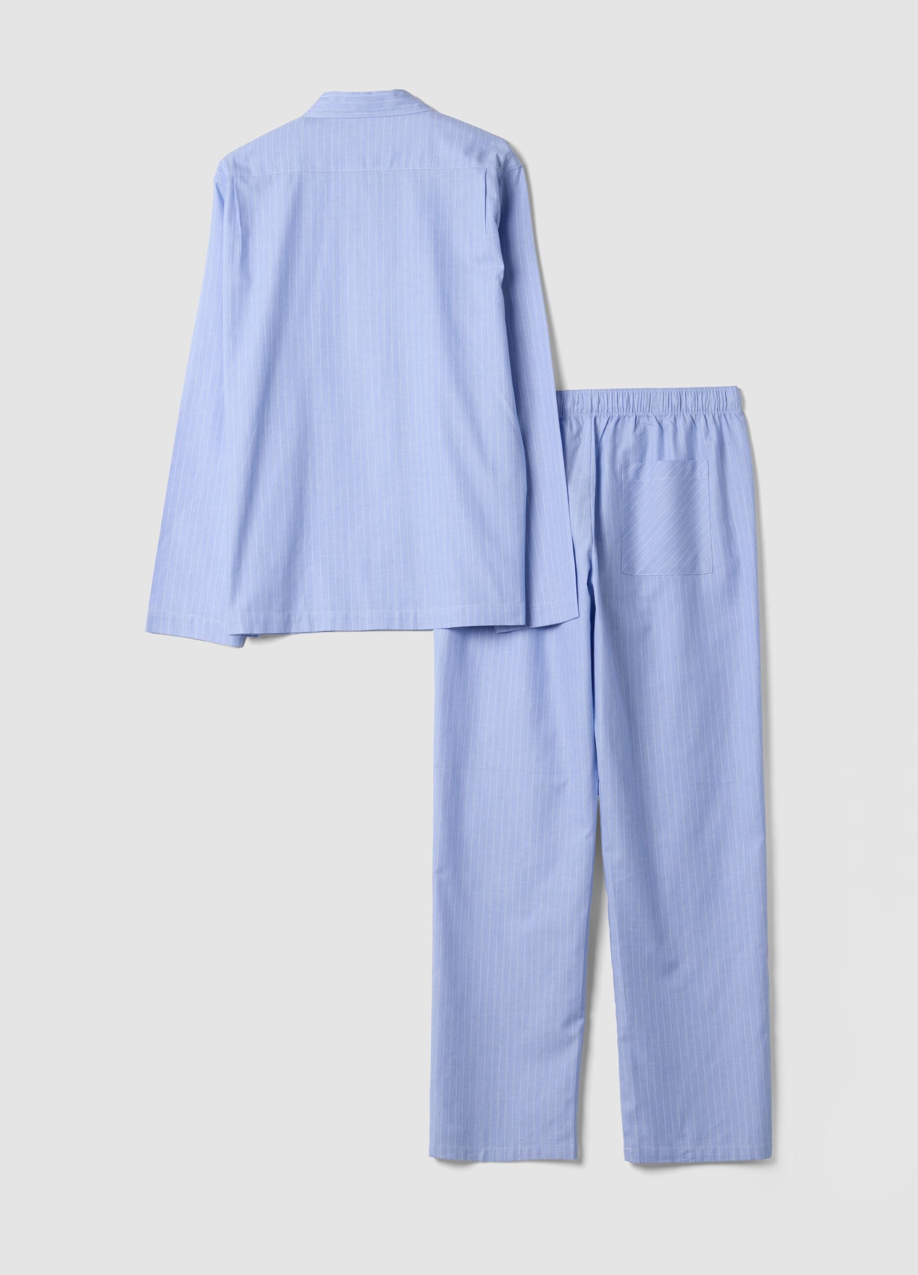 Blau gestreifter Pyjama aus reiner Bio-Baumwolle mit Kragen