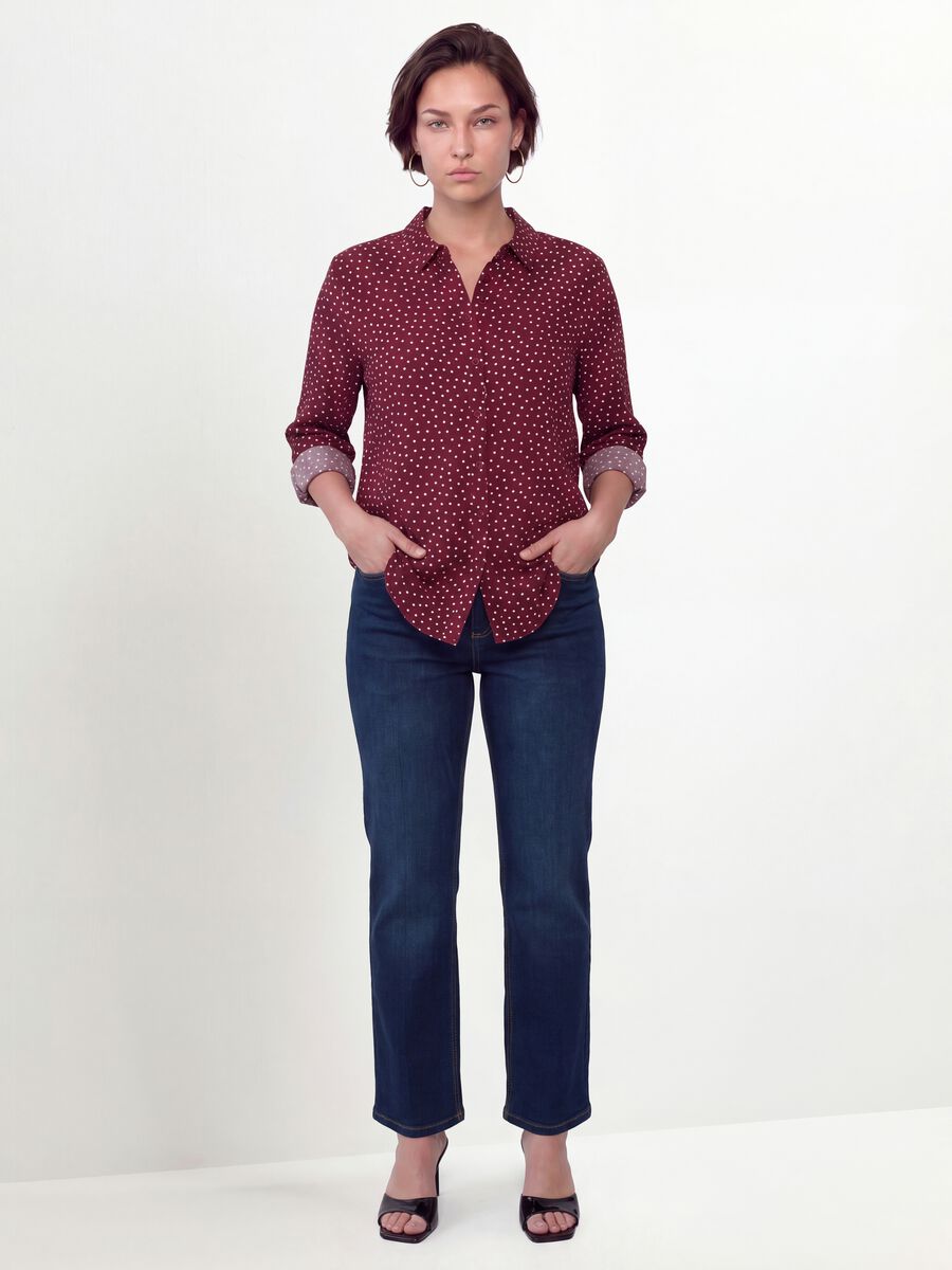 Red polka dot shirt with classic collar, regular fit_2