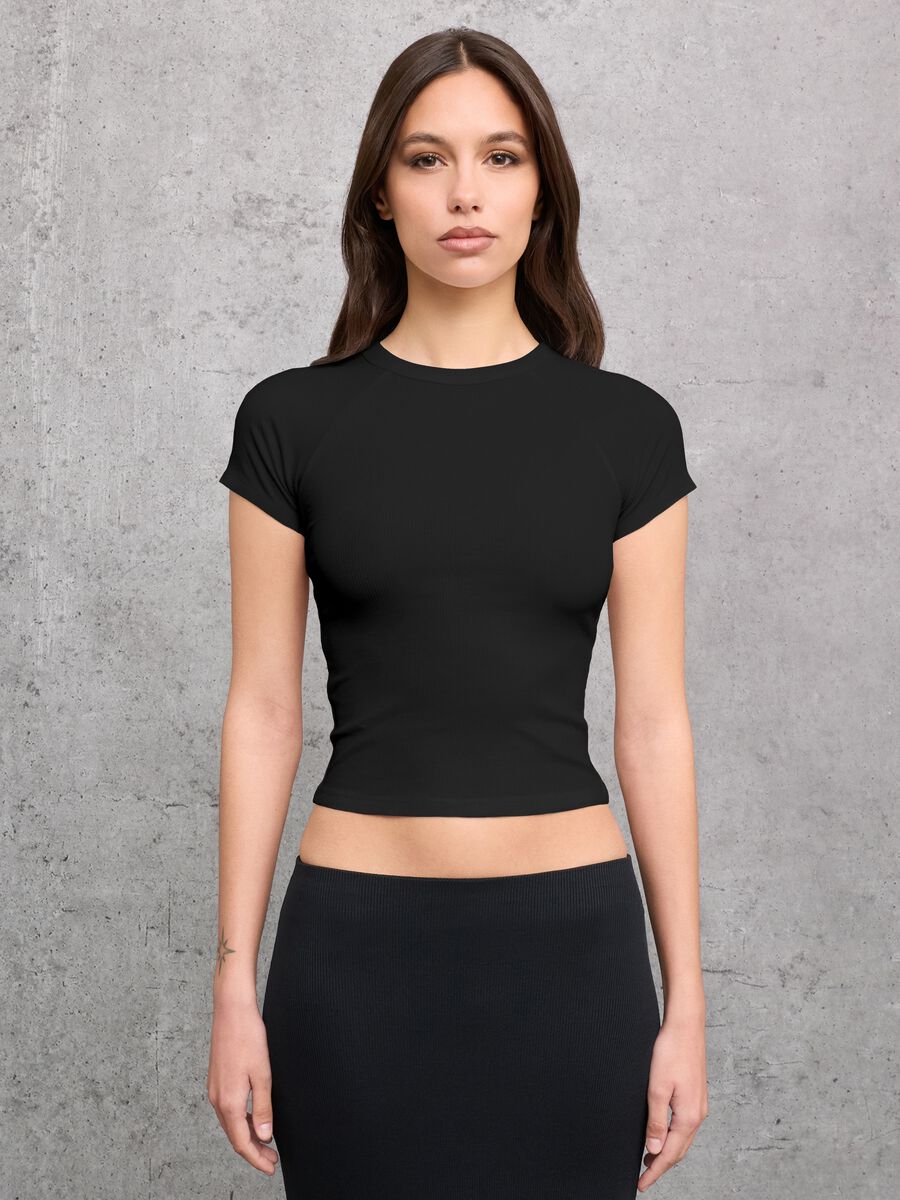 Camiseta Perfecta Acanalada Negra_0