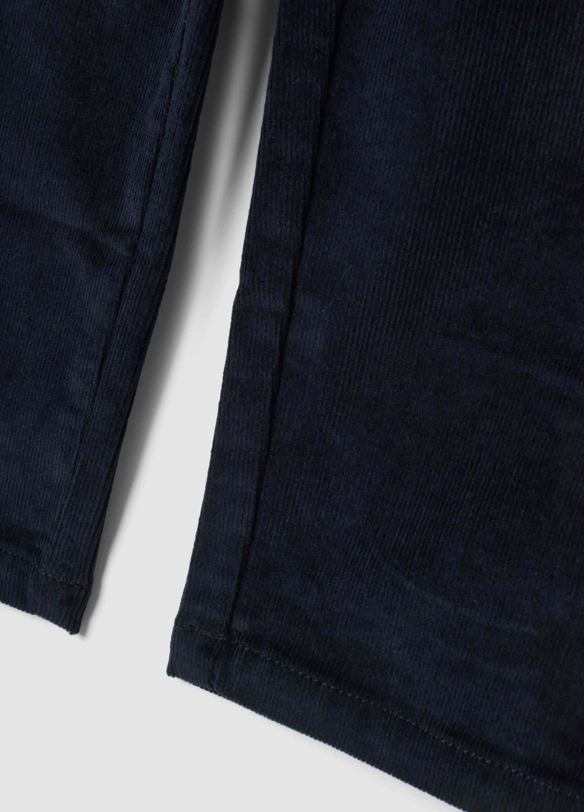 Blaue Ripp-Hose aus Stretch-Baumwolle