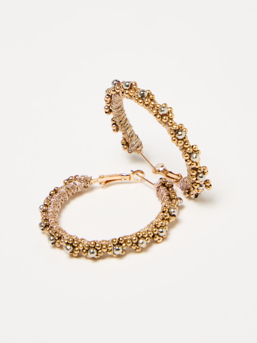 Hoop earrings with beads_2