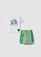 Completo bianco e verde in puro cotone con t-shirt e shorts per bambino over fit_0