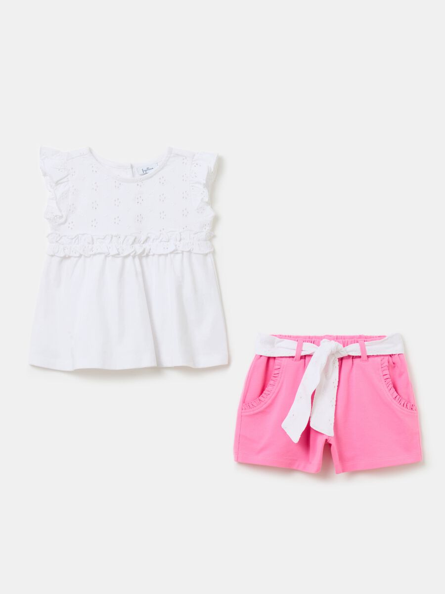 T-shirt and shorts set with broderie anglaise details_0
