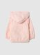 Casaco imperme&aacute;vel rosa regular fit com capuz para beb&eacute; menina_1