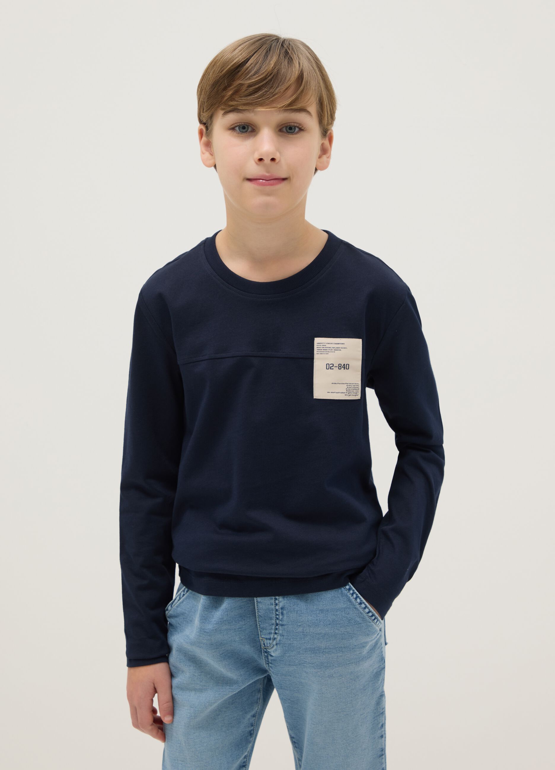 Boy's blue T-shirt in pure cotton regular fit with print