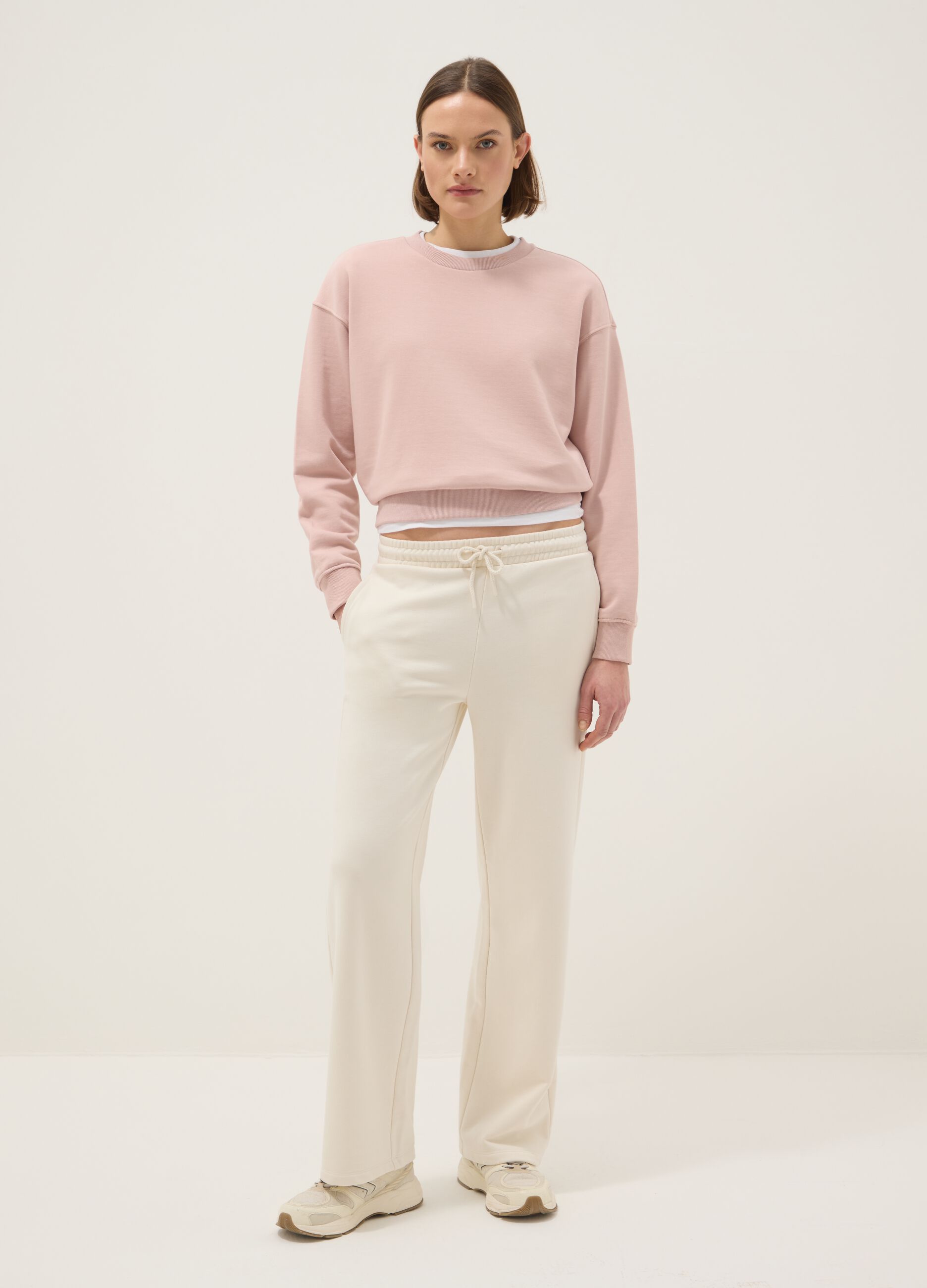 Pink cotton-blend sweatshirt in regular fit with round neck