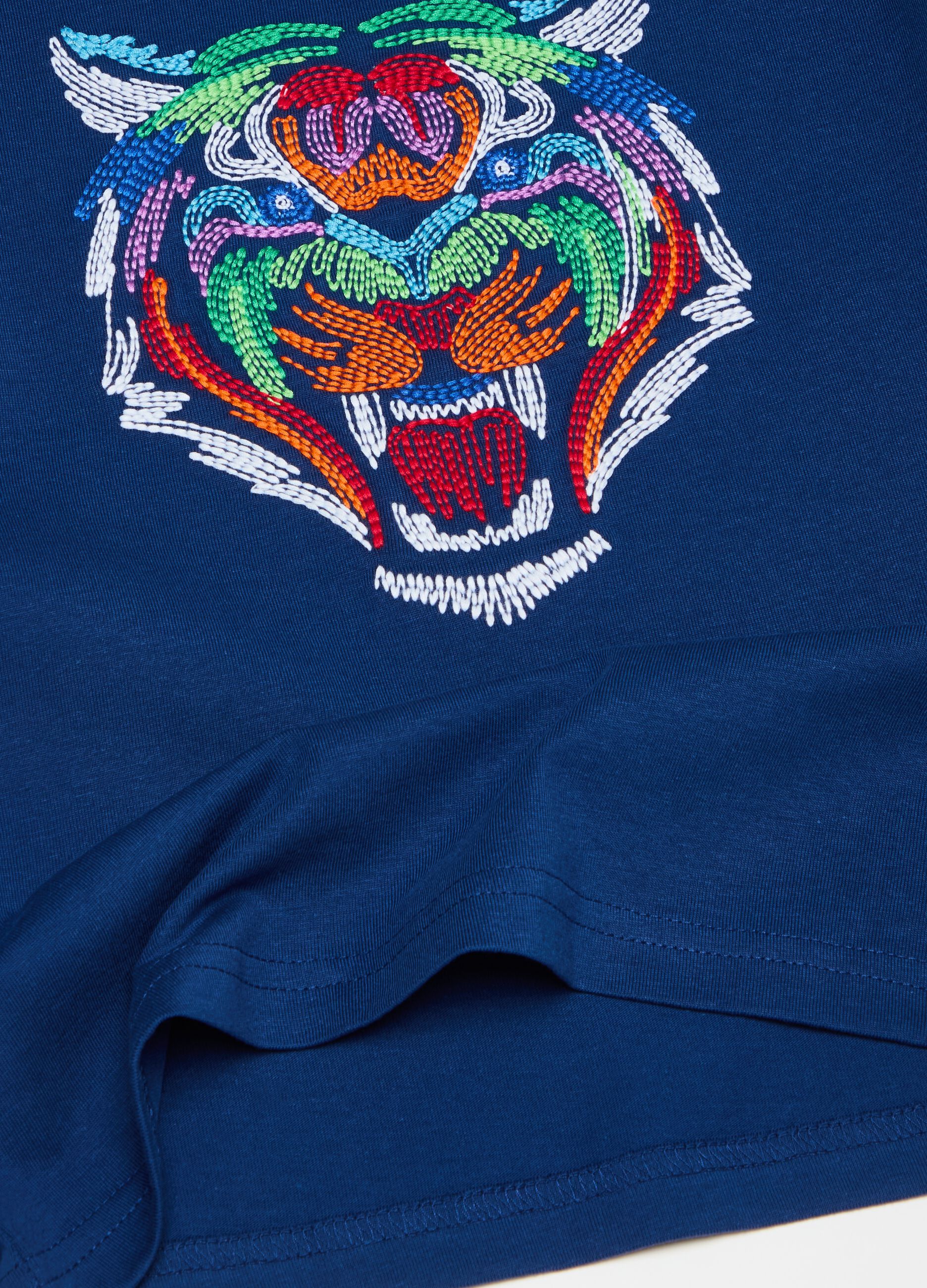 Cotton T-shirt with tiger embroidery