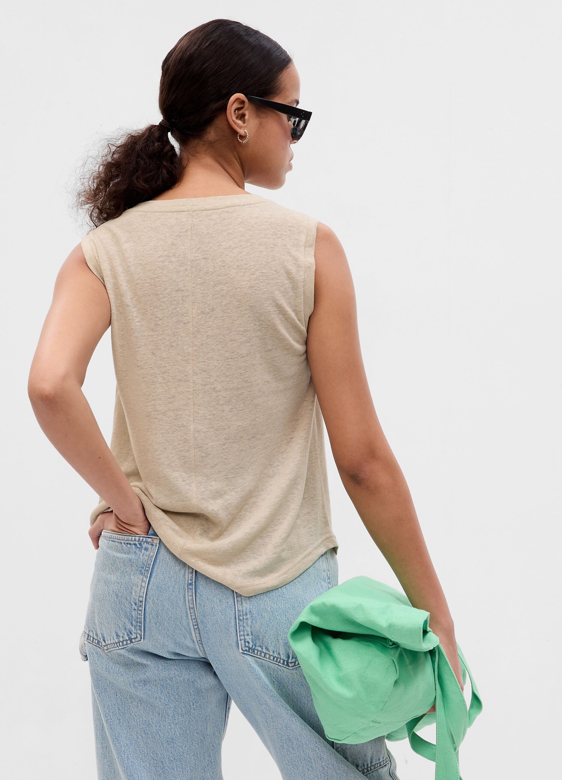Linen blend tank top with round neck