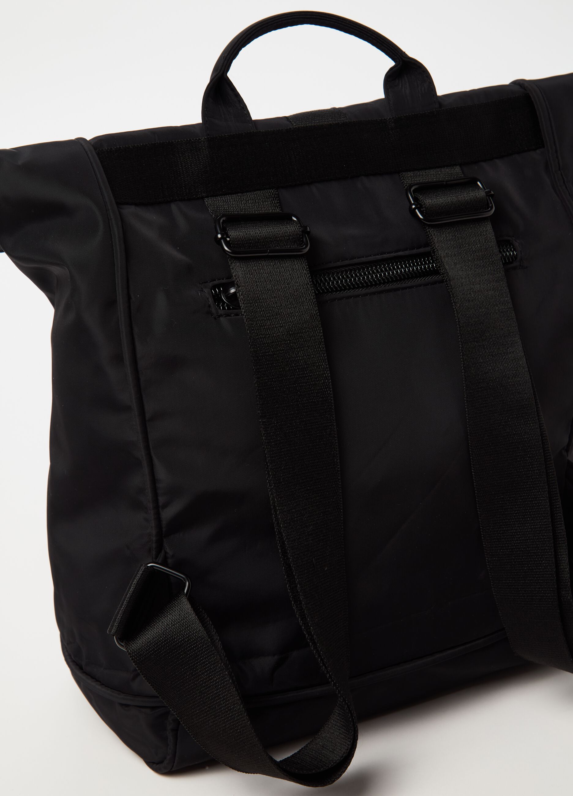 Briefcase backpack with clasp
