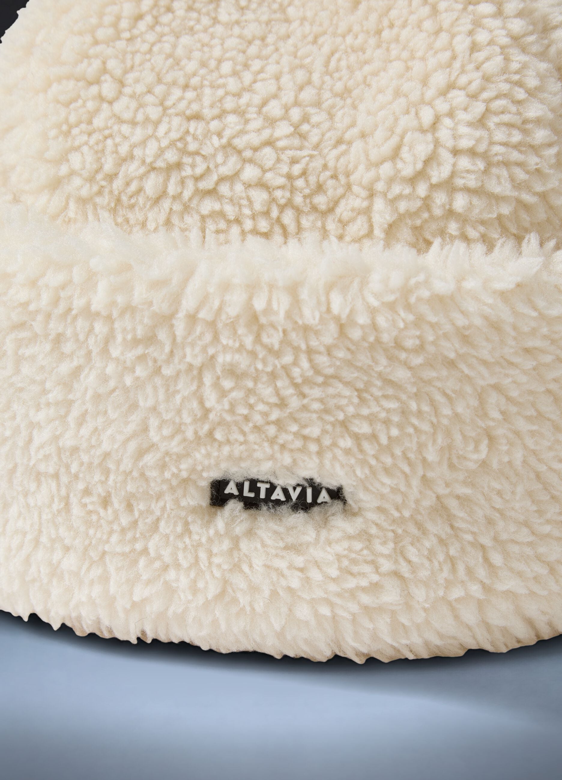 Breathable Thermal Teddy-Effect Beanie ALTAVIA WITH DEBORAH COMPAGNONI