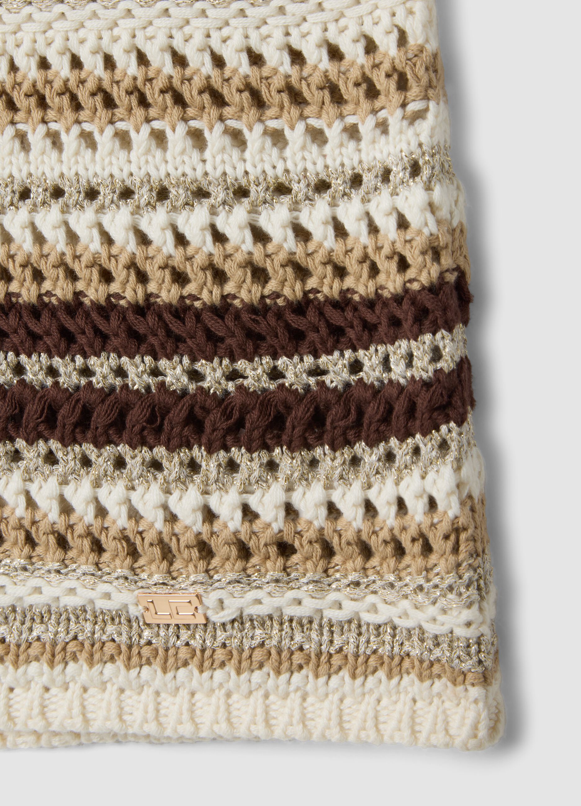 Figurbetontes, mehrfarbig gestreiftes Stricktop aus Baumwollmix