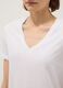 White pure cotton V-neck regular fit T-shirt_3