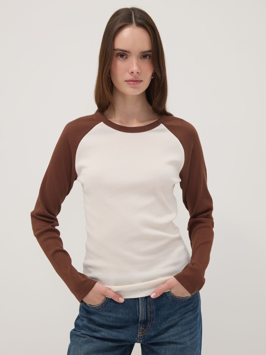 &Lambda;&epsilon;&upsilon;&kappa;ό &mu;&alpha;&kappa;&rho;&upsilon;&mu;ά&nu;&iota;&kappa;&omicron; T-shirt &alpha;&pi;ό &kappa;&alpha;&theta;&alpha;&rho;ό &beta;&alpha;&mu;&beta;ά&kappa;&iota;_1