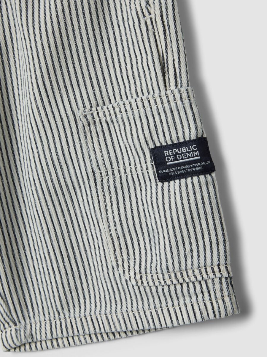 Cargo-Shorts aus reiner Baumwolle mit mehrfarbigen Streifen f&uuml;r Jungen, Regular Fit_2
