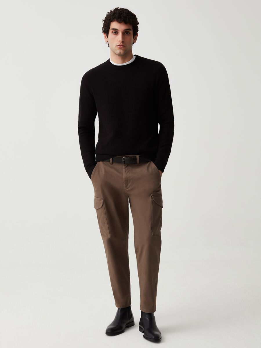 Regular-fit cargo trousers_0