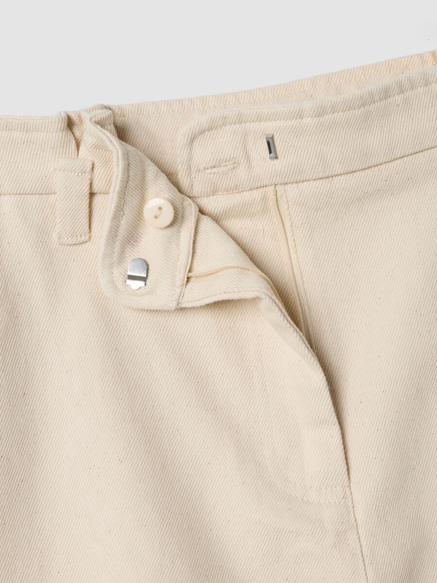 Beige pure cotton shorts_1