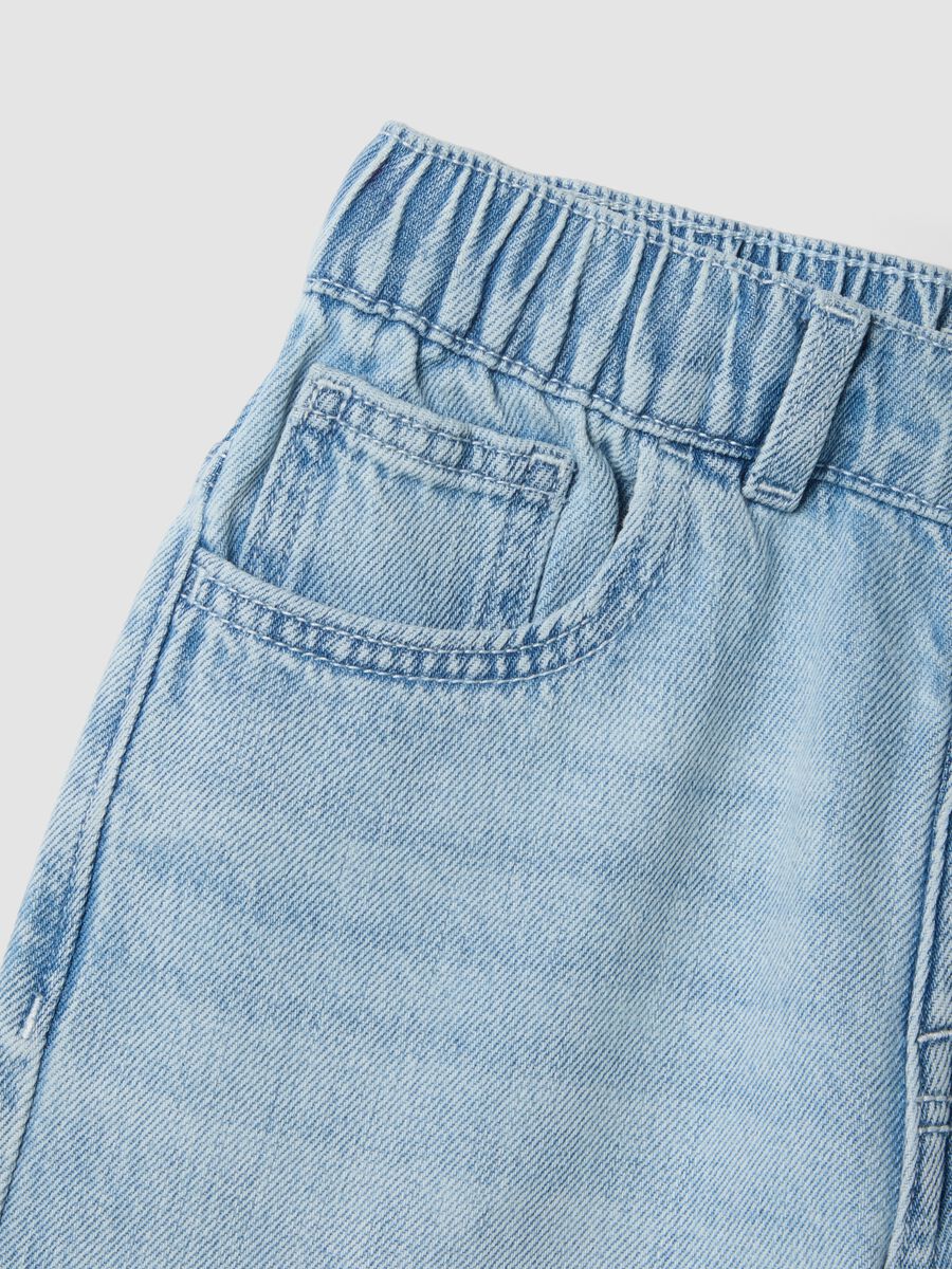 Shorts vaqueros azul claro en mezcla de algod&oacute;n para ni&ntilde;o, corte regular_2
