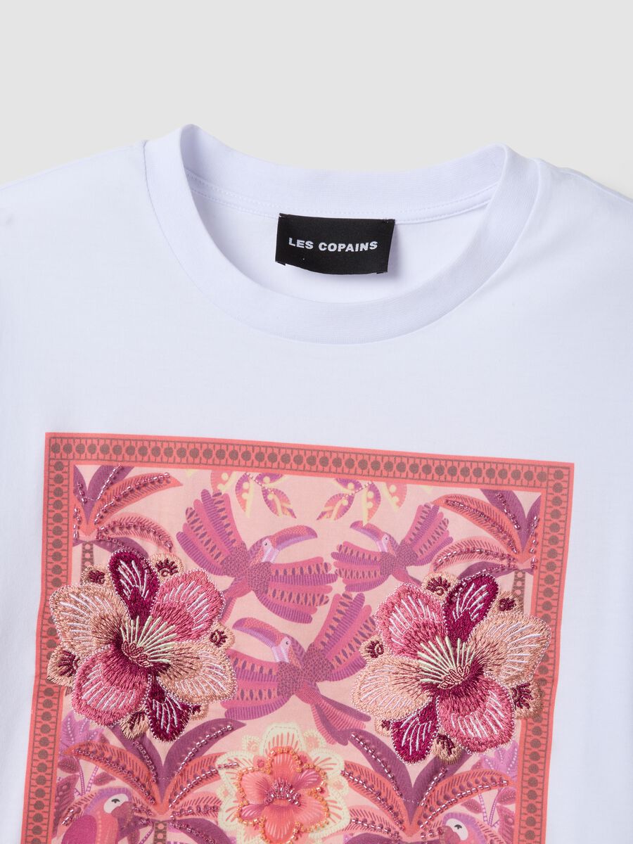 Wei&szlig;es T-Shirt aus reiner Baumwolle mit floralem Print_5