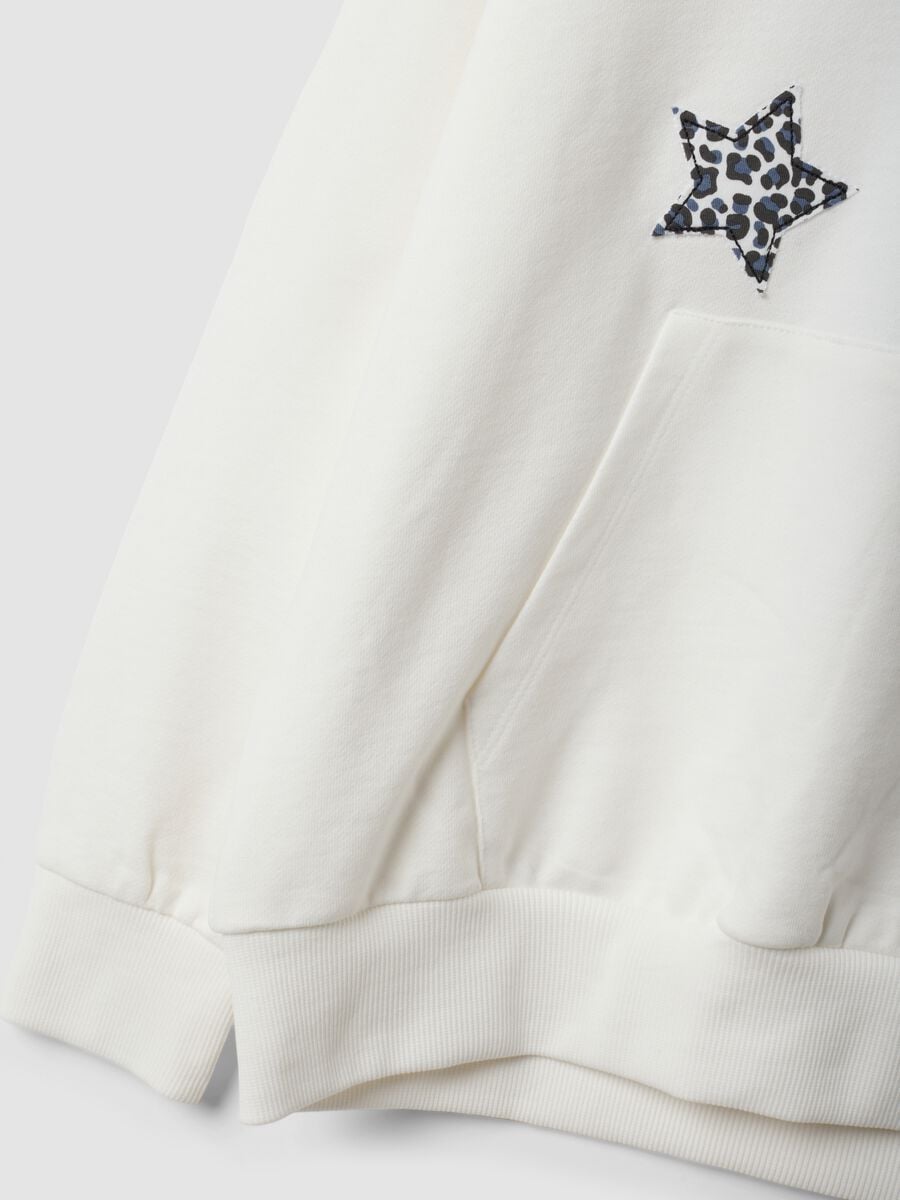Weisser Oversize-Hoodie aus reiner Baumwolle mit Stitch-Print f&uuml;r M&auml;dchen_2