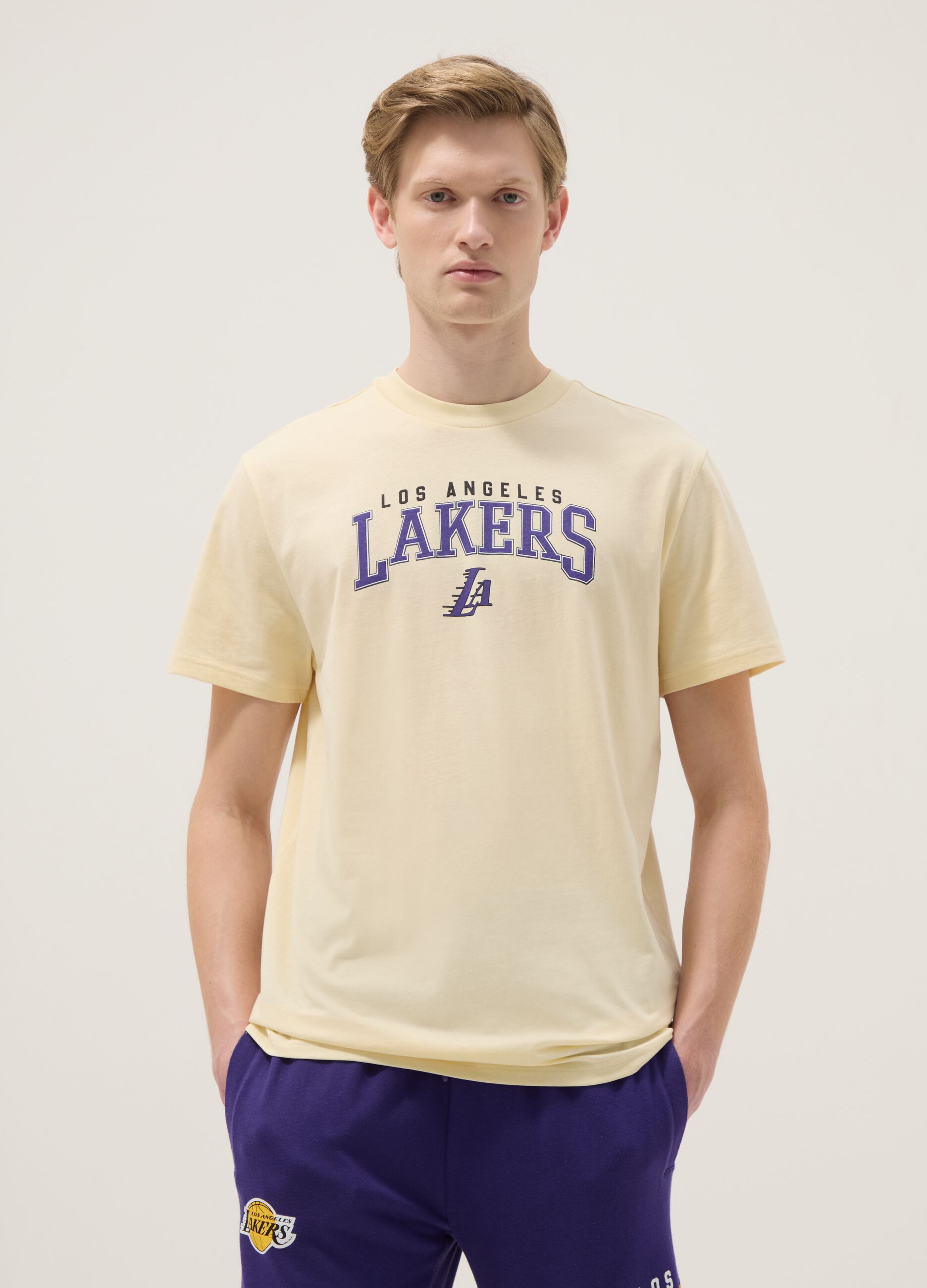 Yellow pure cotton regular fit T-shirt with Lakers print