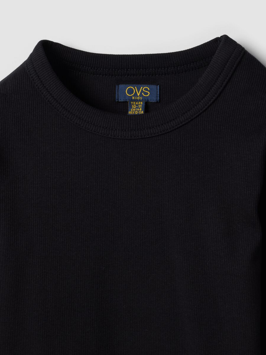 Black stretch organic cotton T-shirt with ribbed neckline_2