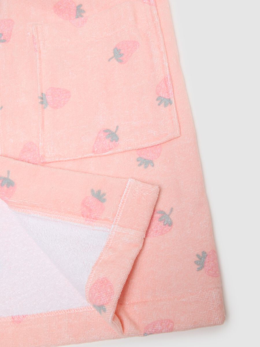 Girl's regular fit pure cotton pink bathrobe with designs_2