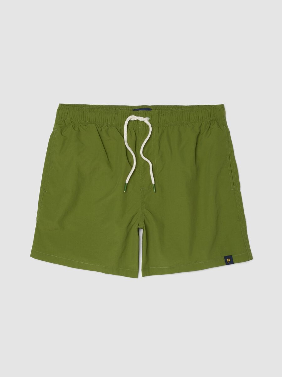 Gr&uuml;ne Badeshorts mit elastischem Bund und Kordelzug_4