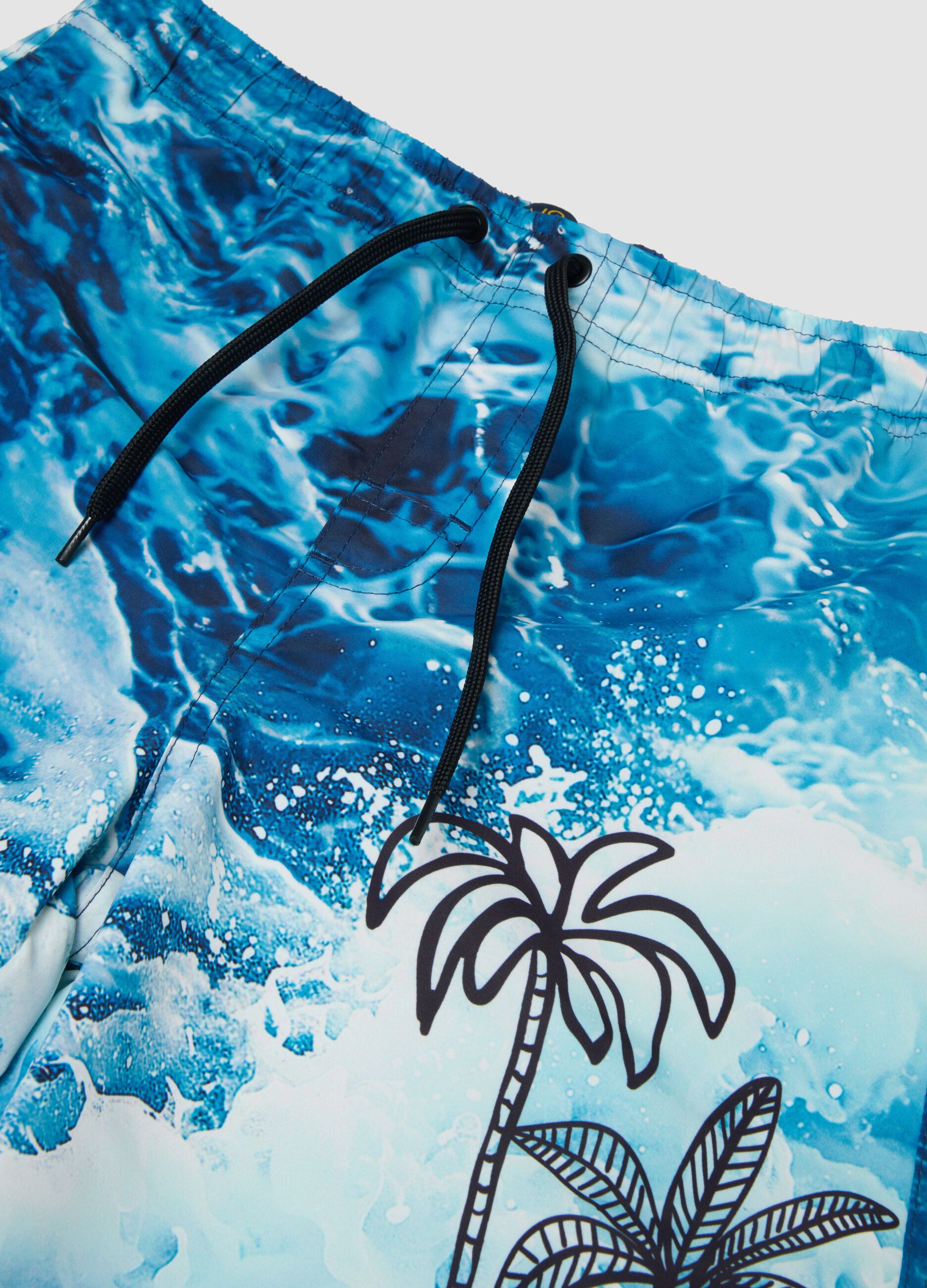 &Mu;&pi;&lambda;&epsilon; &pi;&alpha;&iota;&delta;&iota;&kappa;ό &mu;&alpha;&gamma;&iota;ό &sigma;&omicron;&rho;&tau;&sigmaf; &mu;&epsilon; &sigma;&tau;ά&mu;&pi;&alpha; &kappa;ύ&mu;&alpha;&tau;&alpha; &kappa;&alpha;&iota; &phi;&omicron;ί&nu;&iota;&kappa;&epsilon;&sigmaf;