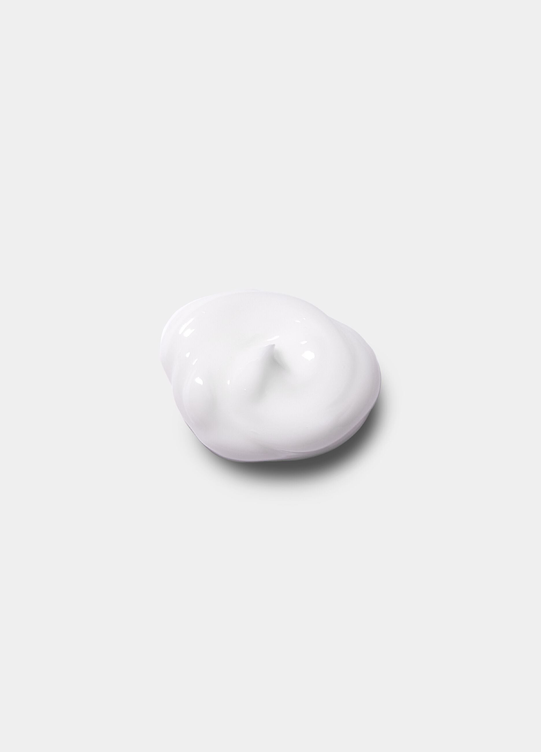 VT REEDLE SHOT LIFTING EYE CREAM - Korean skincare