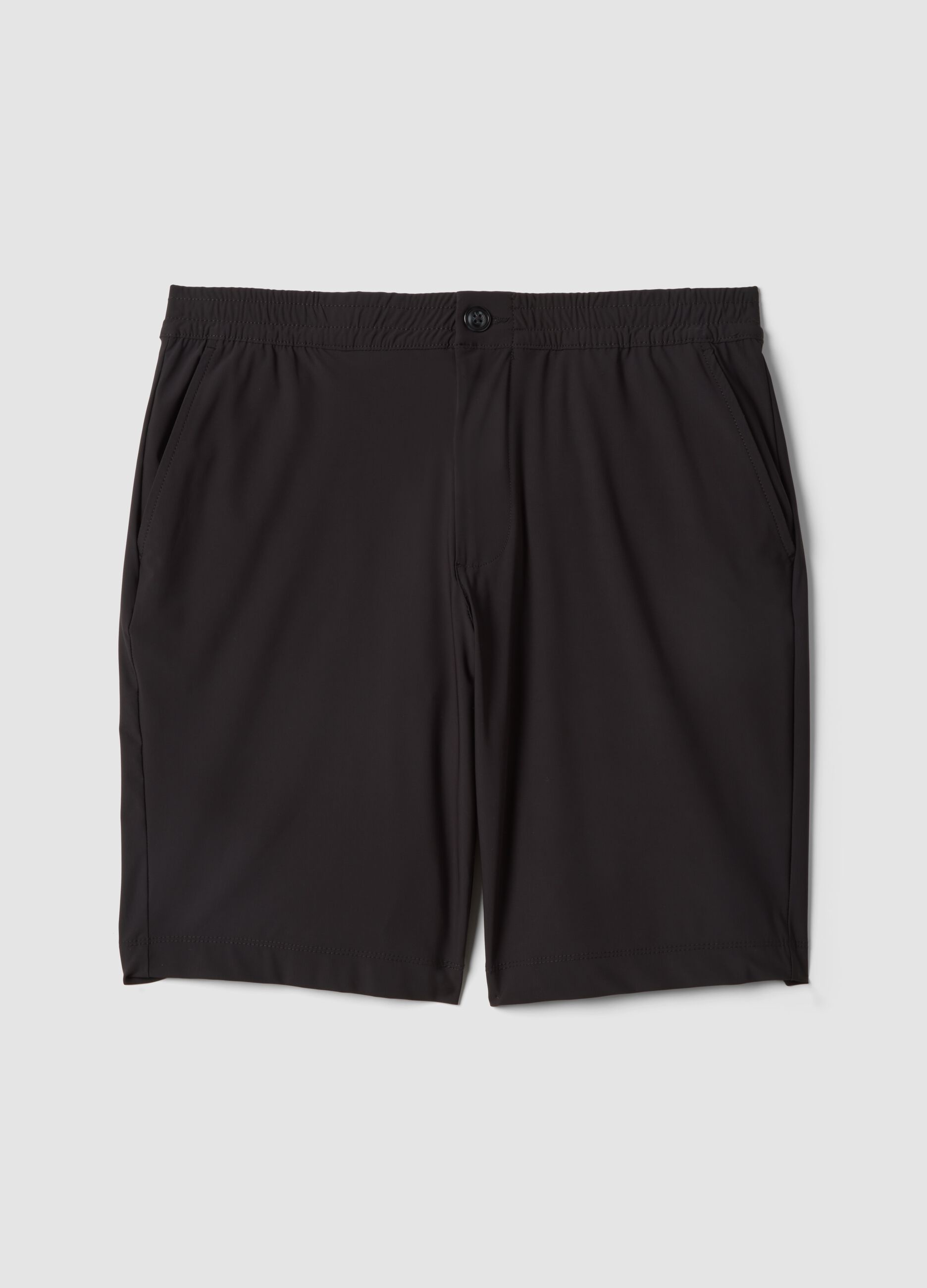 Black regular-fit stretch jogger Bermuda shorts