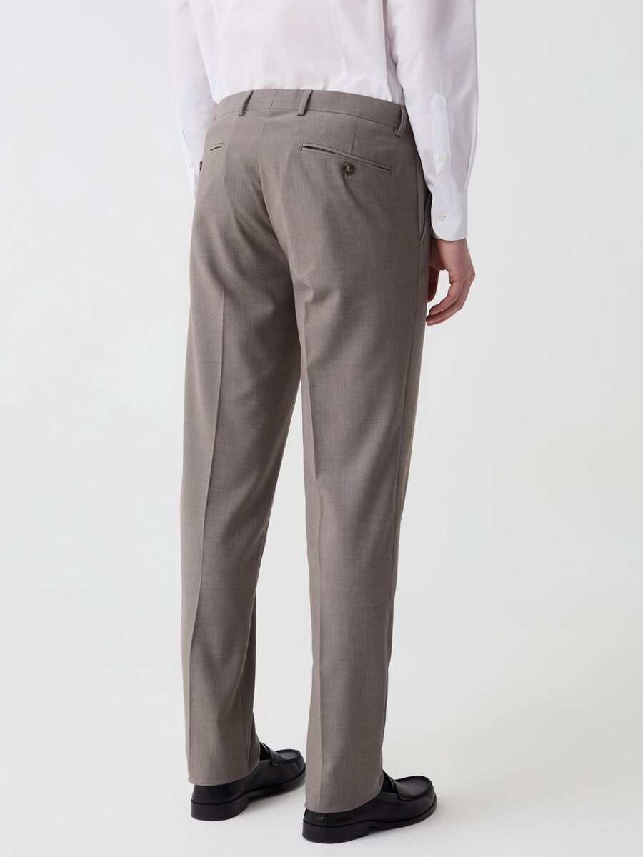 Regular-fit trousers with micro structure_2