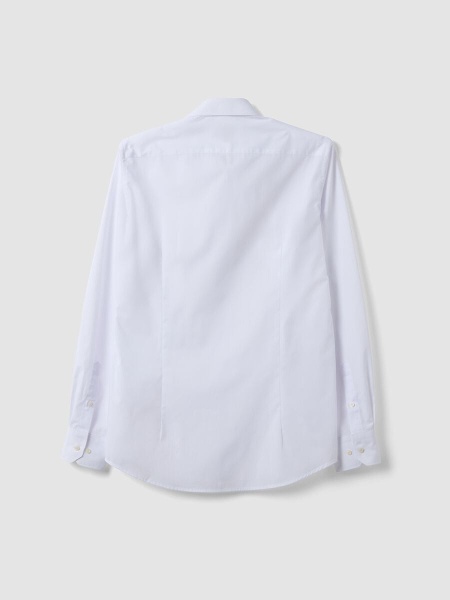 &Lambda;&epsilon;&upsilon;&kappa;ό slim fit &epsilon;ύ&kappa;&omicron;&lambda;&omicron; &sigma;&tau;&omicron; &sigma;&iota;&delta;έ&rho;&omega;&mu;&alpha; &pi;&omicron;&upsilon;&kappa;ά&mu;&iota;&sigma;&omicron; &mu;&epsilon; &kappa;&lambda;&alpha;&sigma;&iota;&kappa;ό &gamma;&iota;&alpha;&kappa;ά_5
