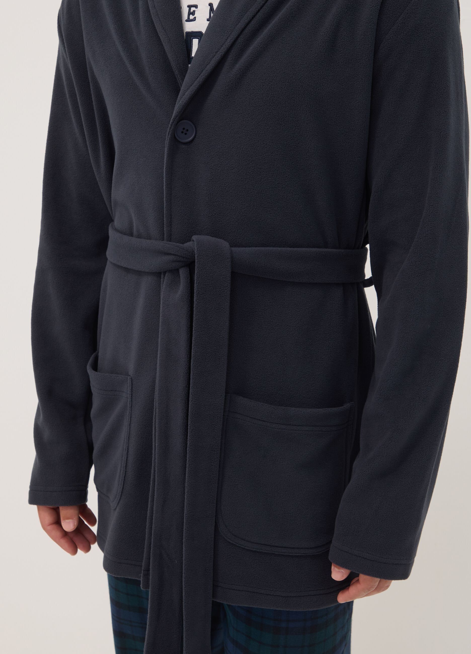 Vestaglia blu navy con cintura e tasche applicate