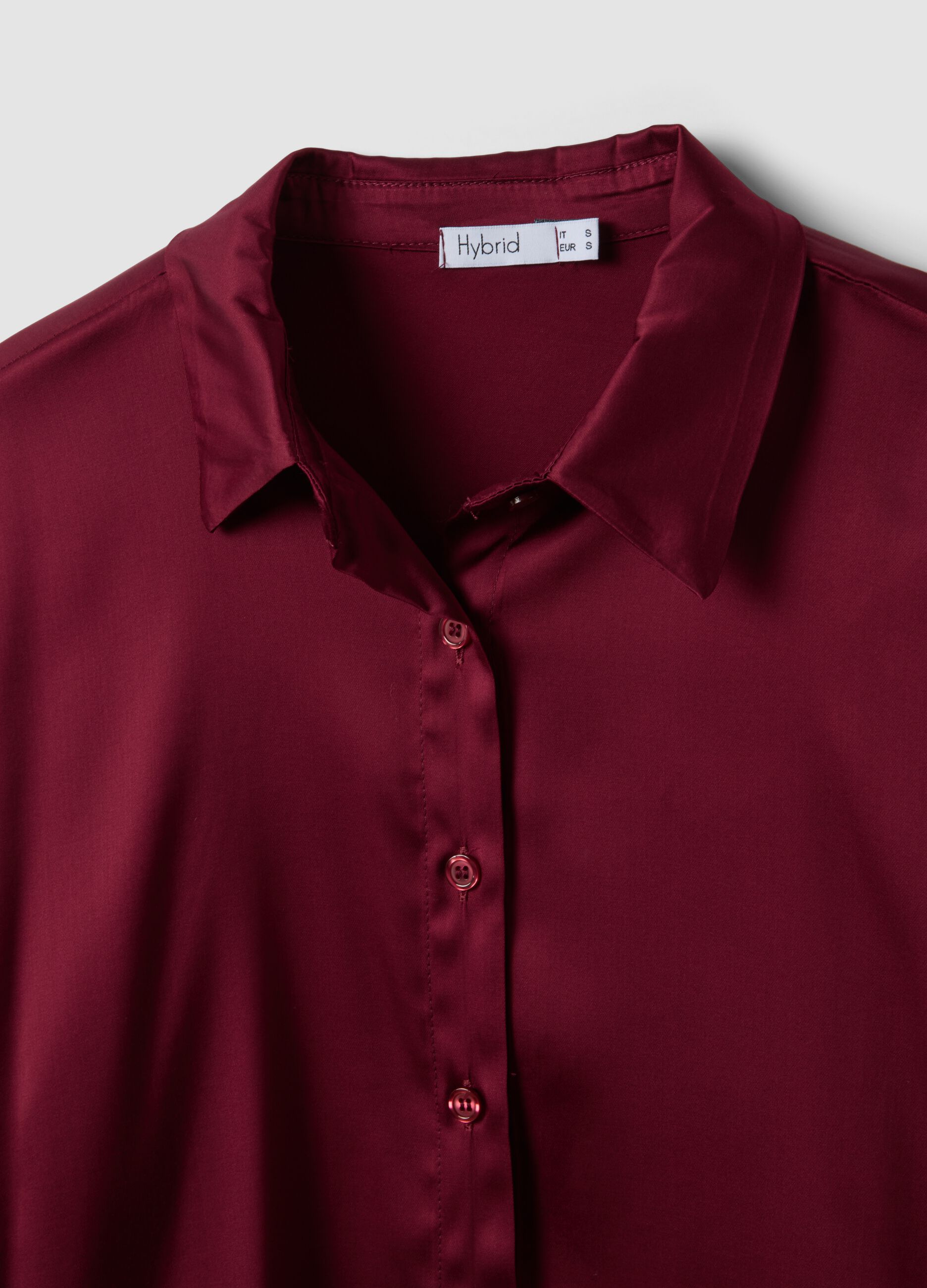 Shacket roxa em viscose el&aacute;stica, regular fit