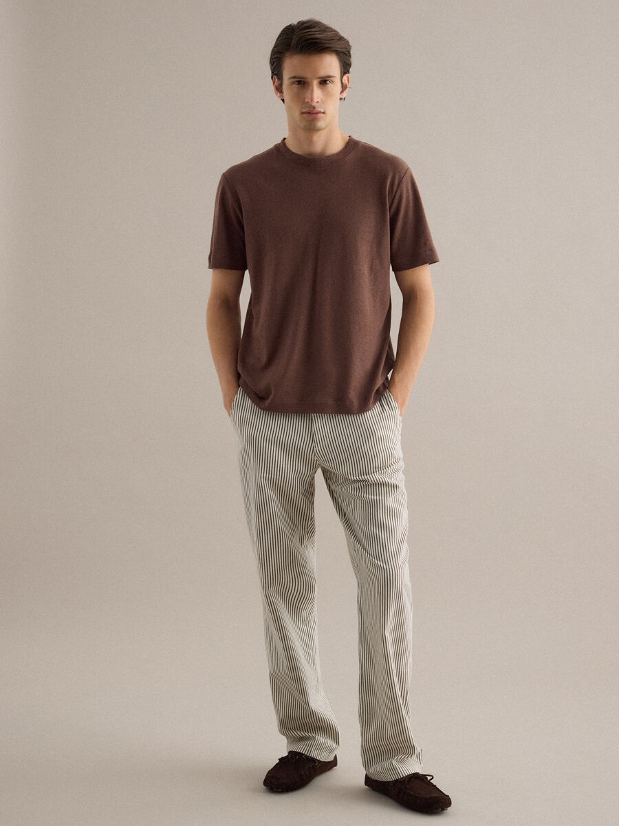 Brown regular fit linen-cotton blend t-shirt_2