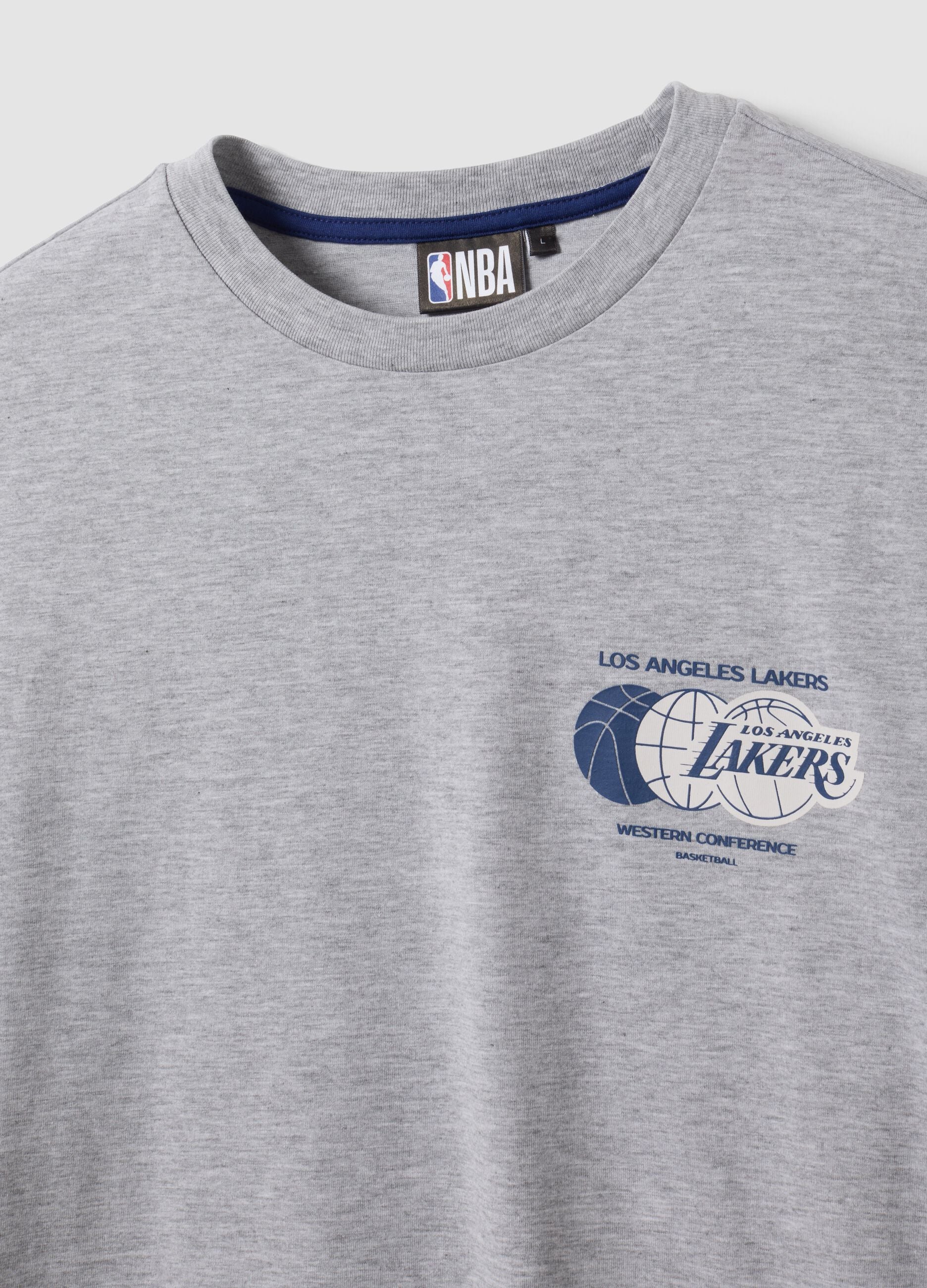 T-shirt cinzenta em algod&atilde;o puro com estampado Lakers