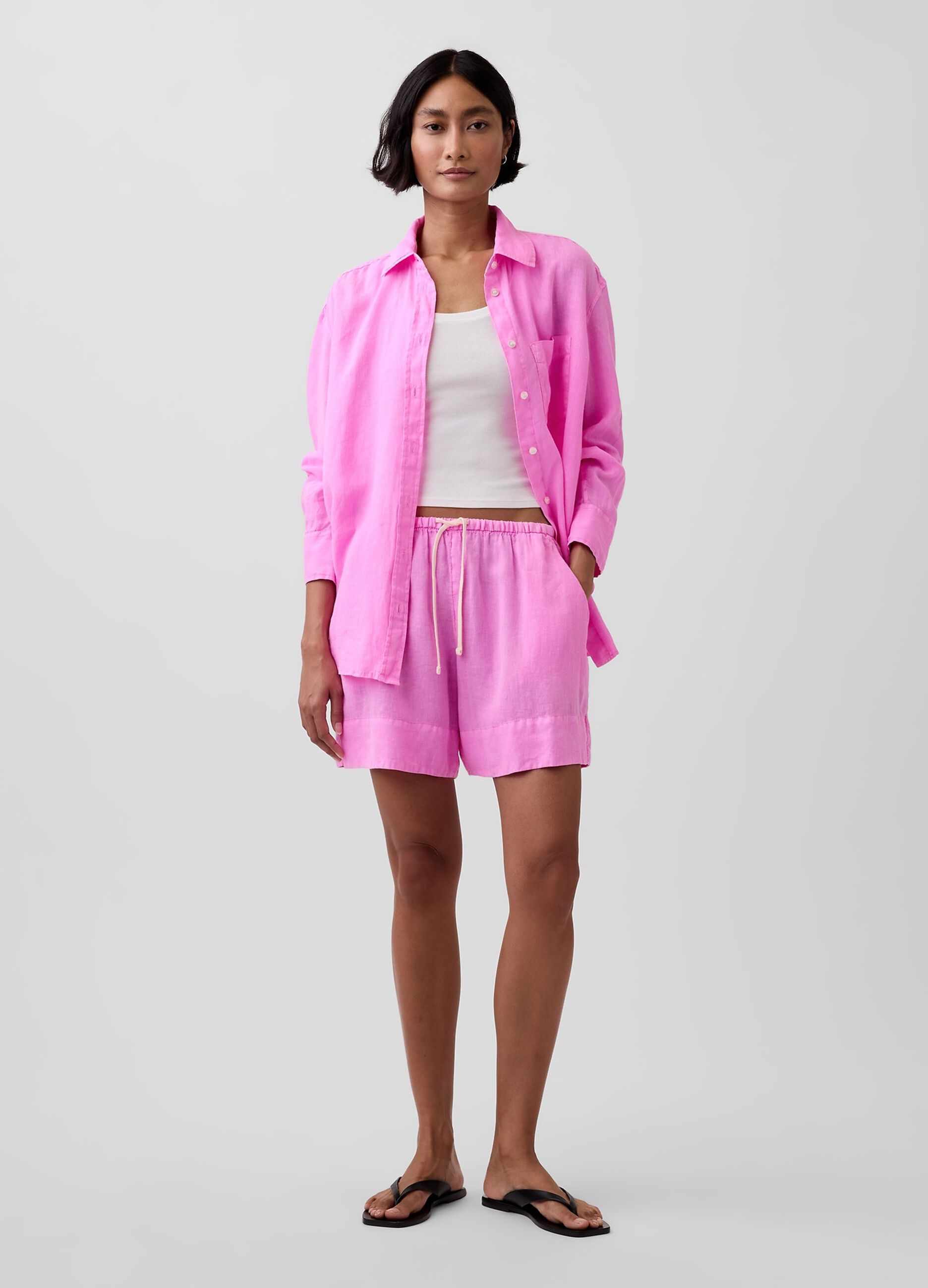 Pure linen shorts with elasticated waist