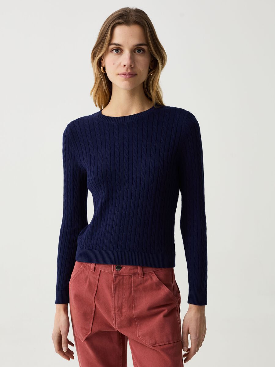 Cotton pullover with cable-knit design_0