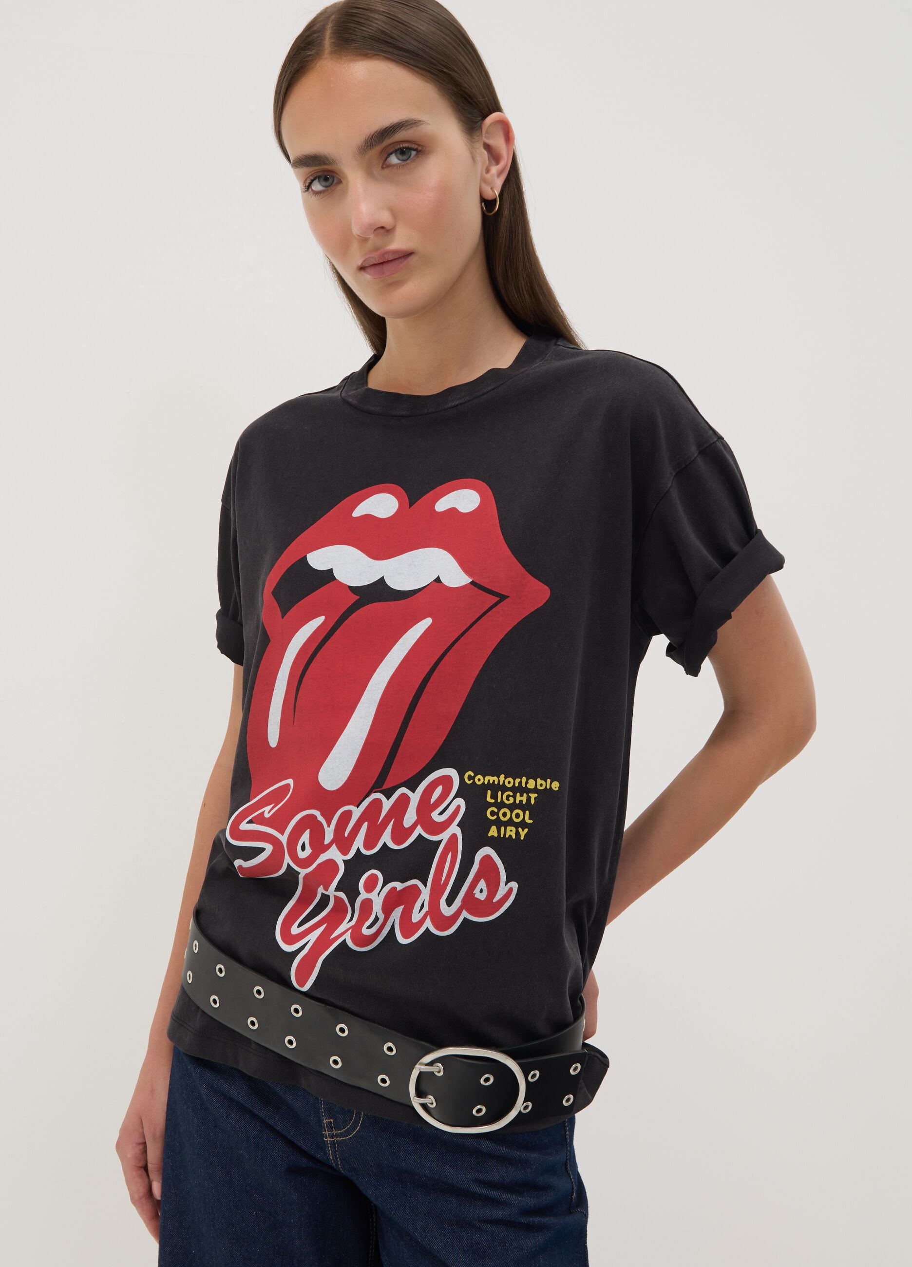 &Mu;&alpha;ύ&rho;&omicron; T-shirt &alpha;&pi;ό 100% &beta;&alpha;&mu;&beta;ά&kappa;&iota; &mu;&epsilon; &sigma;&tau;ά&mu;&pi;&alpha; The Rolling Stones