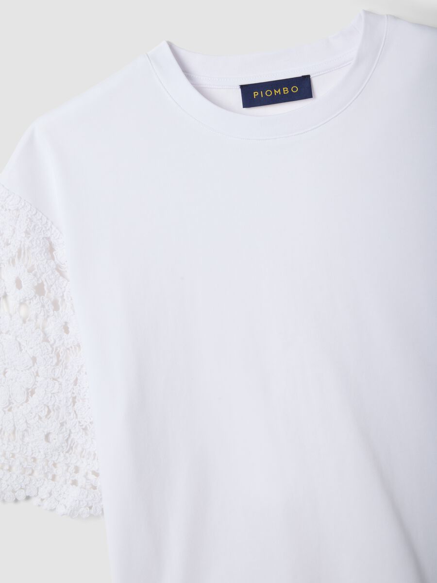 White short-sleeve cotton-blend T-shirt with mesh details_5
