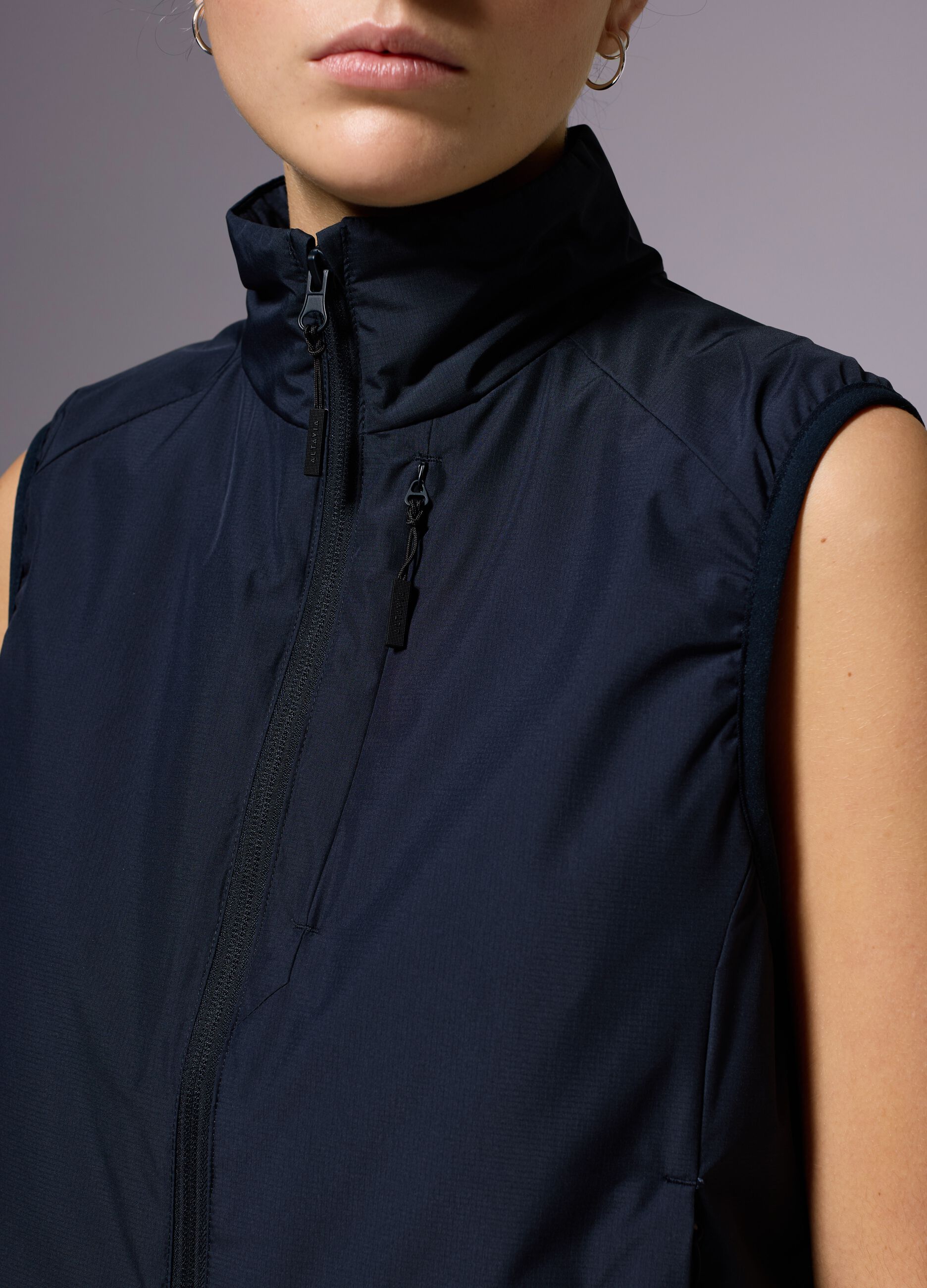 Altavia Blaue Sportweste mit Rei&szlig;verschluss